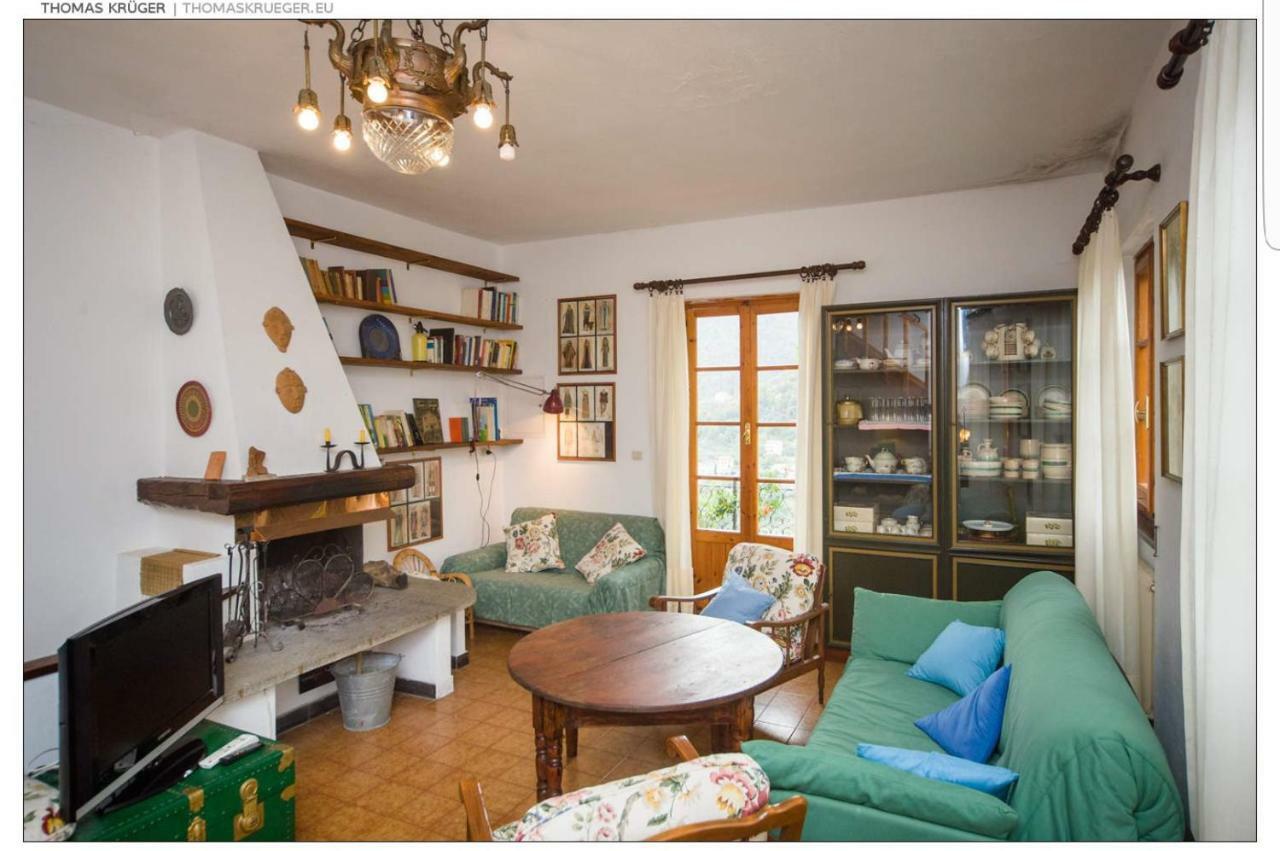 Rifugio Valentina Villa Uscio ภายนอก รูปภาพ