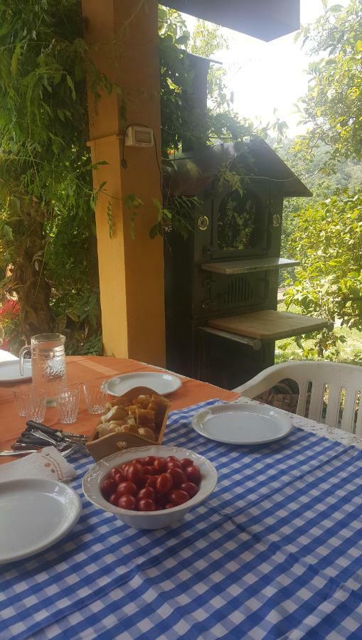 Rifugio Valentina Villa Uscio ภายนอก รูปภาพ